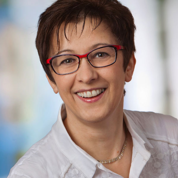 Portrait der Mitarbeiterin Gisela Frischholz